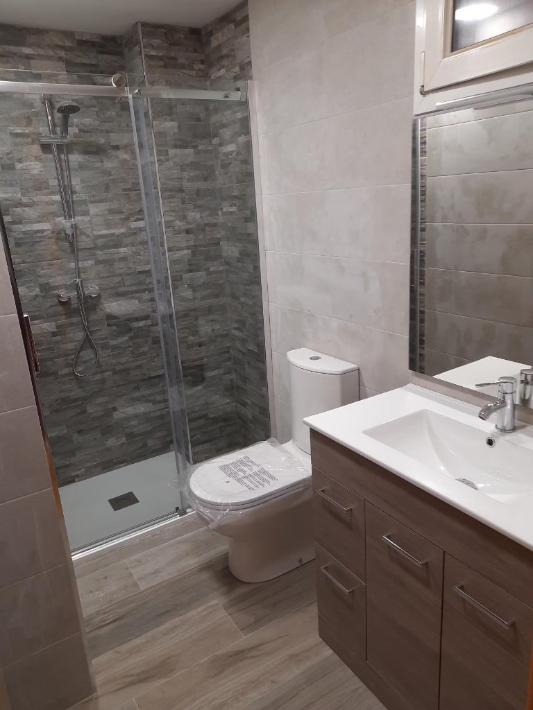 Cambio bañera por ducha en San Sebastián